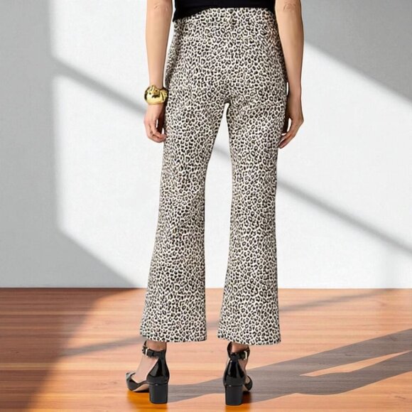 J. Crew Tall high-rise kickout jean with sailor pockets in leopard print Size 28 - Picture 2 of 13